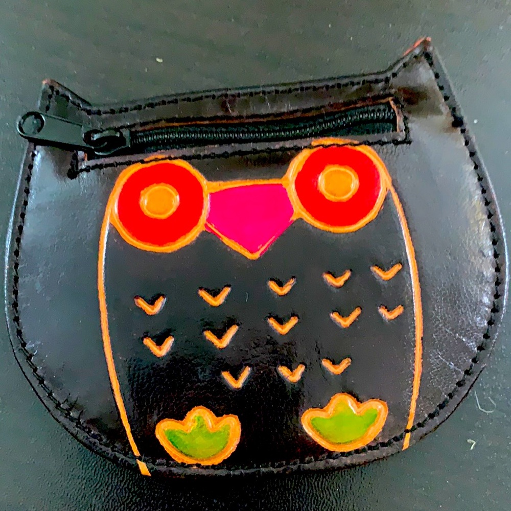 Leather small owl change purse